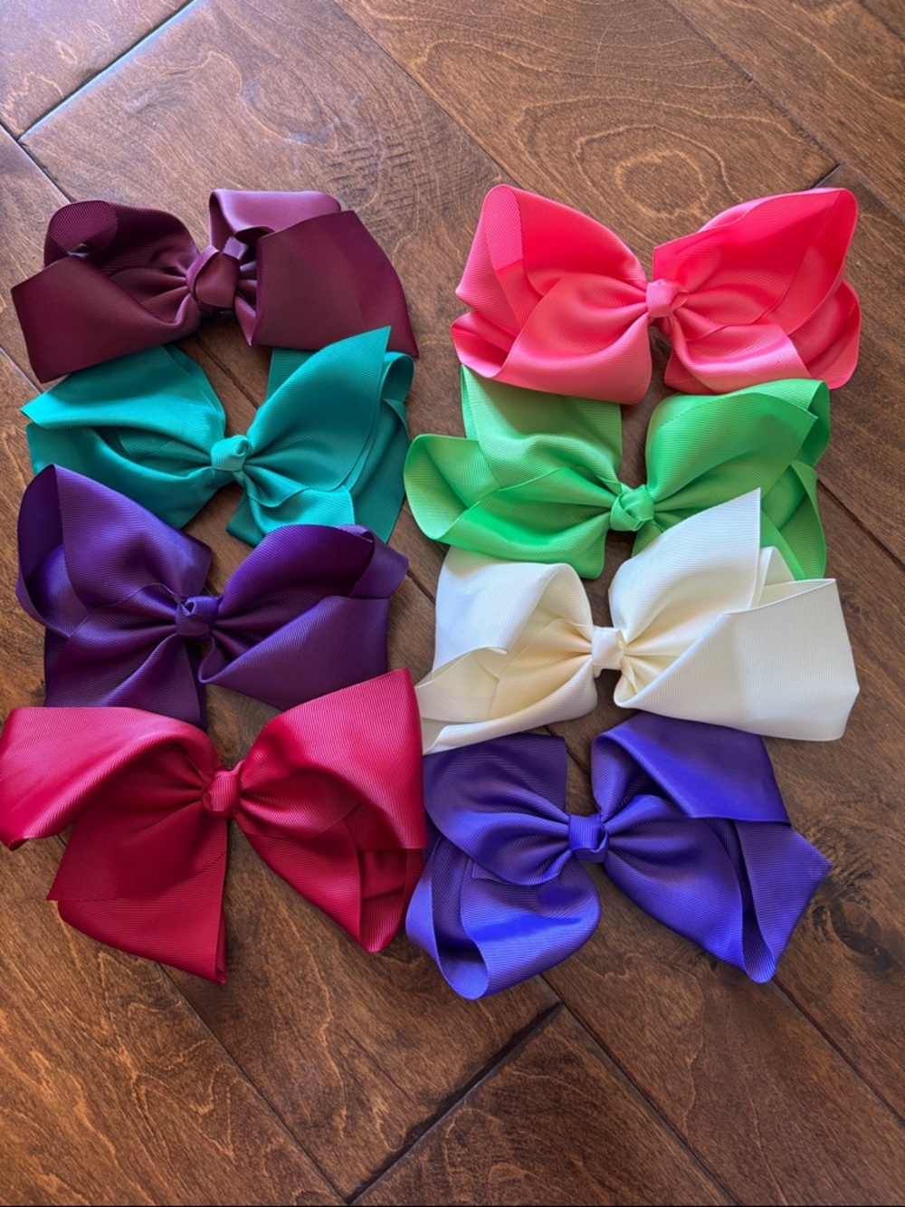 Large 7” Bows set of 8